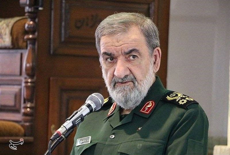 محسن رضائي أمينا لمجلس الأمن القومي وممثلا لخامنئي