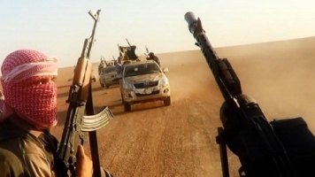 التحالف الدولي يكثف ضرباته الجوية على مواقع داعش في كوباني