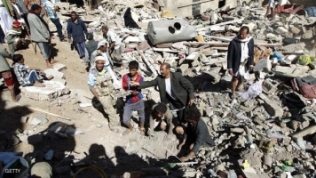 تضارب الأنباء عن مصير على عبد الله صالح بعد قصف منزله فجر الأحد