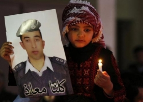 رام الله: مئات الفلسطينيون يؤكدون وقوفهم بجانب الأردن