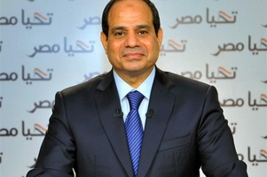 الرئيس المصري يصدر قراراً بتعديلات على قانون يمهد لإجراء الإنتخابات