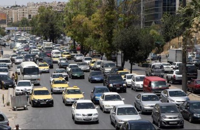 أزمة سير خانقة في العاصمة عمان