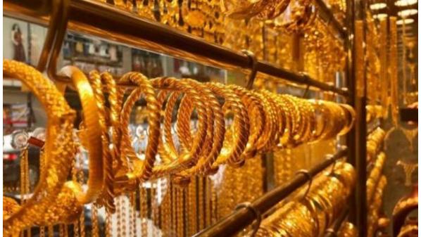 الذهب يرتفع 20 قرشا في السوق المحلي