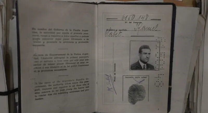 “الموساد” يحصل على الأرشيف السوري الخاص بالجاسوس إيلي كوهين