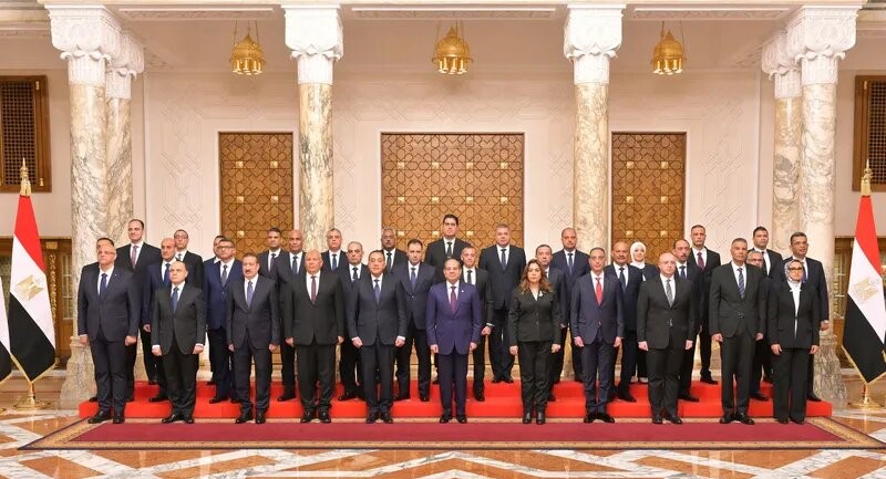 حركة تغيير للمحافظين في مصر.. تستثني القاهرة وشمال سيناء