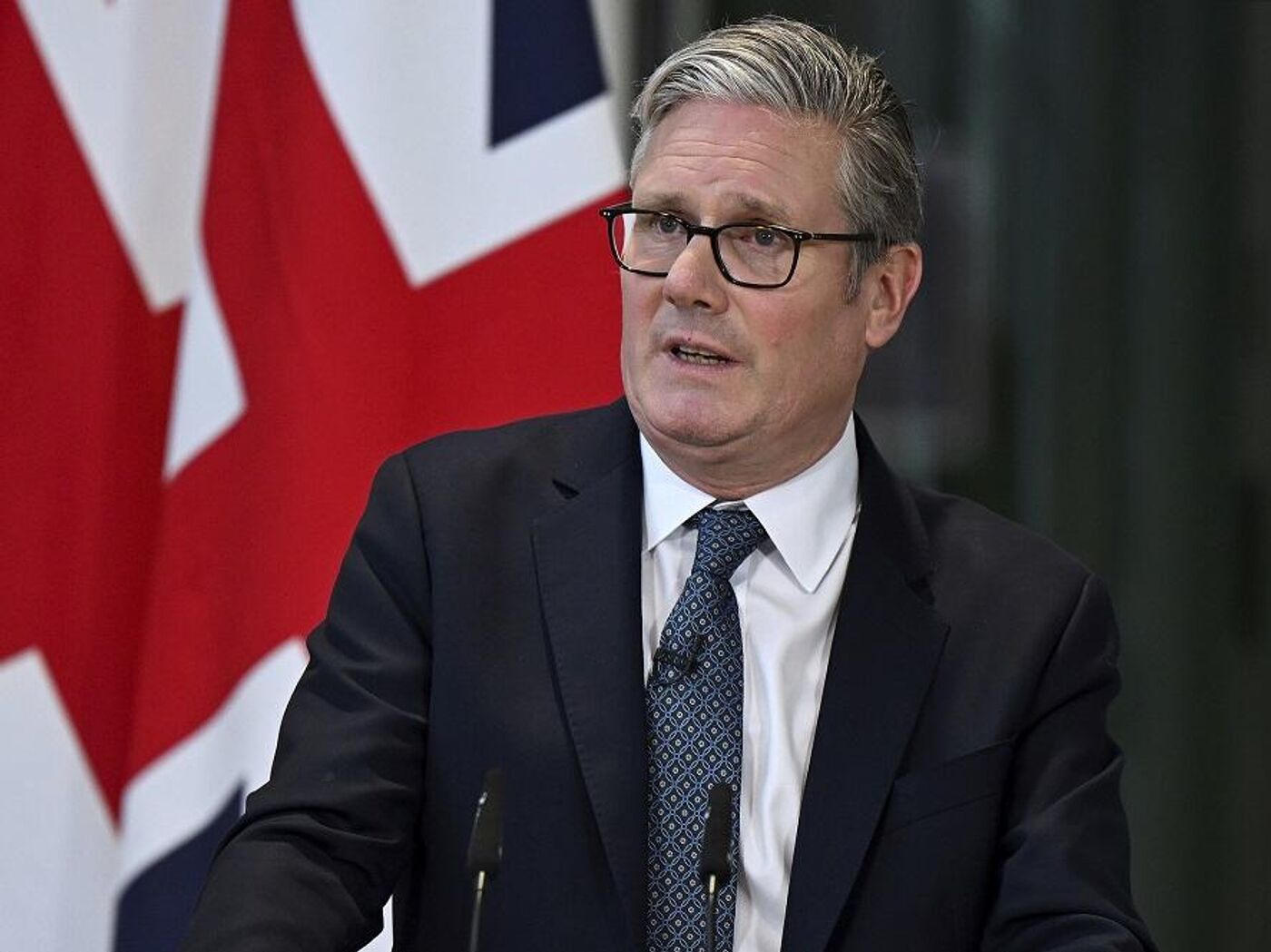 بريطانيا تعلن اجتماعا دوليا وتنسيقا عسكريا لتأمين مضيق هرمز