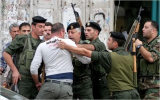 أجهزة امن السلطة تشن حملة اعتقالات واسعة في صفوف “الكتلة الإسلامية”