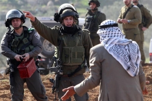 جنرال إسرائيلي: جنود الاحتلال يرتكبون جرائم بحق الفلسطينيين