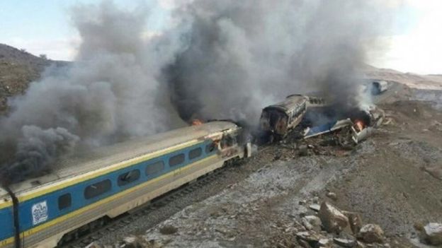 مقتل 31 وجرح العشرات في اصطدام قطارين في إيران