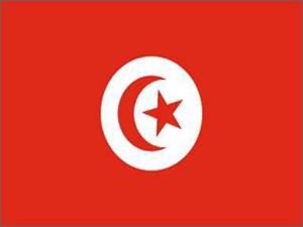 اشتباك بين المواطنين والامن شرق تونس العاصمة