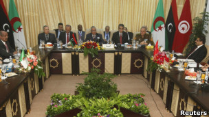 ليبيا والجزائر وتونس تتفق على تعزيز الأمن الحدودي 