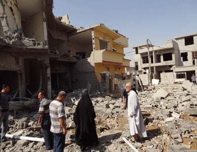 مقتل 24 شخصا بتفجير انتحاري استهدف مقهى في العراق