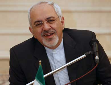 وزير الخارجية الإيراني يعلن استعداده للتحدث للمسؤولين السعوديين