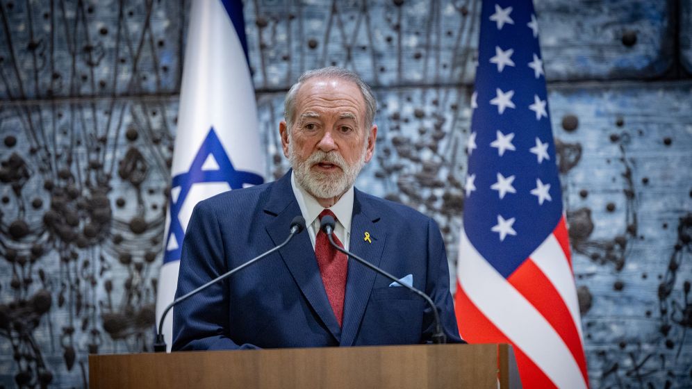 هاكابي: إسرائيل ستسيطر على قطعة كبيرة من الشرق الأوسط