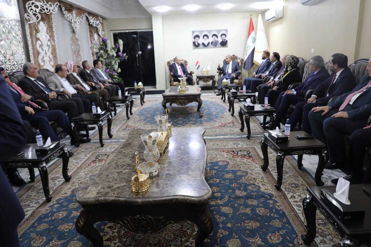 العودات يلتقي رئيس التيار الصدري في العراق