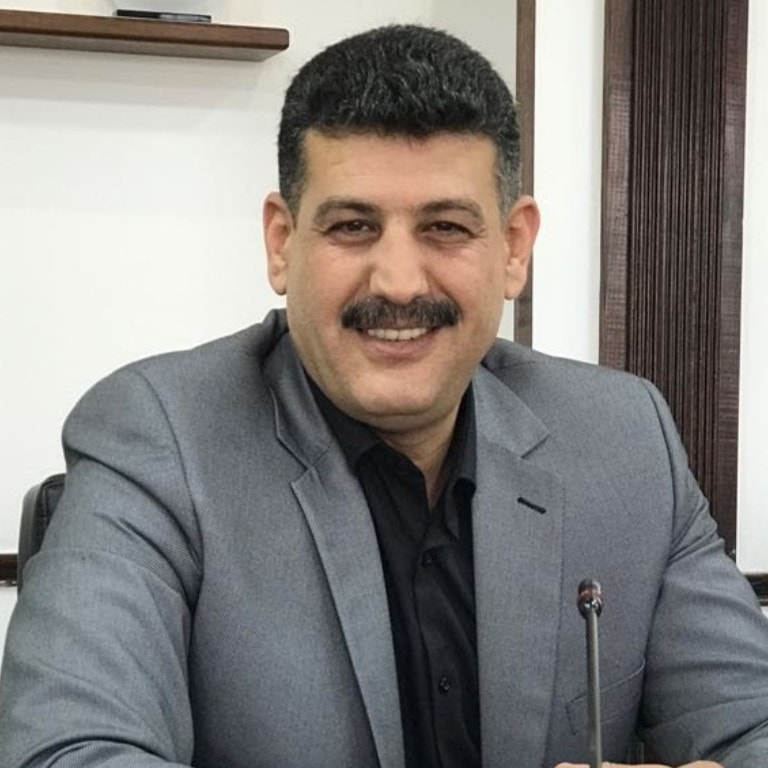 مناشدة بفتح معبري المدورة والدرة أمام حركة الشحن