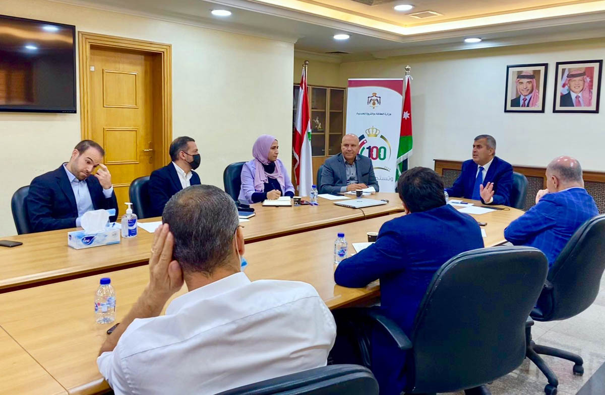 وزير الطاقة يدعو شركات الطاقة المتجددة للنهوض بدورها المجتمعي