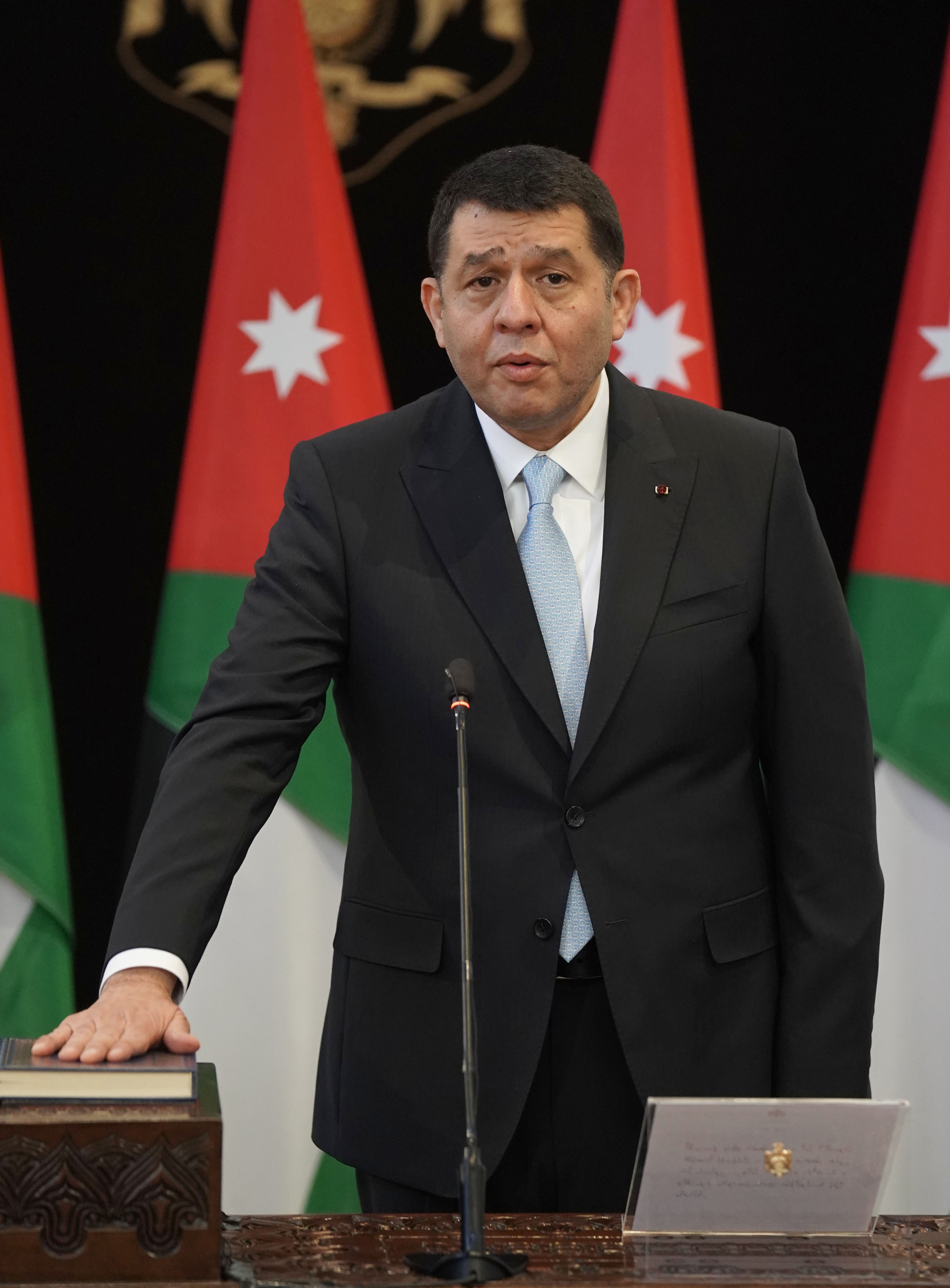 وزير العمل يبحث تعزيز فرص العمل للشباب في الكرك