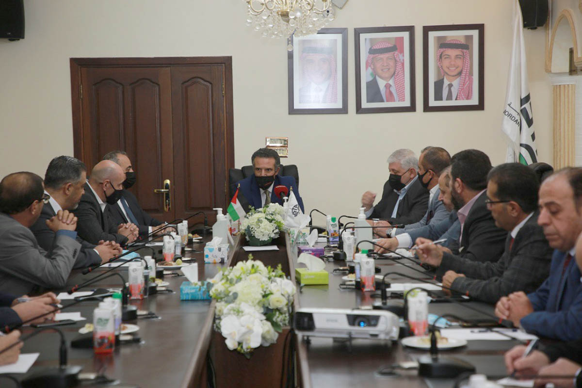 وزير السياحة يلتقي مجلس الإدارة الجديد لجمعية وكلاء السياحة والسفر