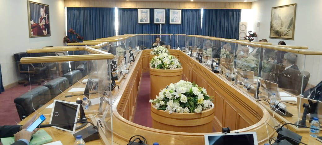 مالية الأعيان تناقش تقرير ديوان المحاسبة