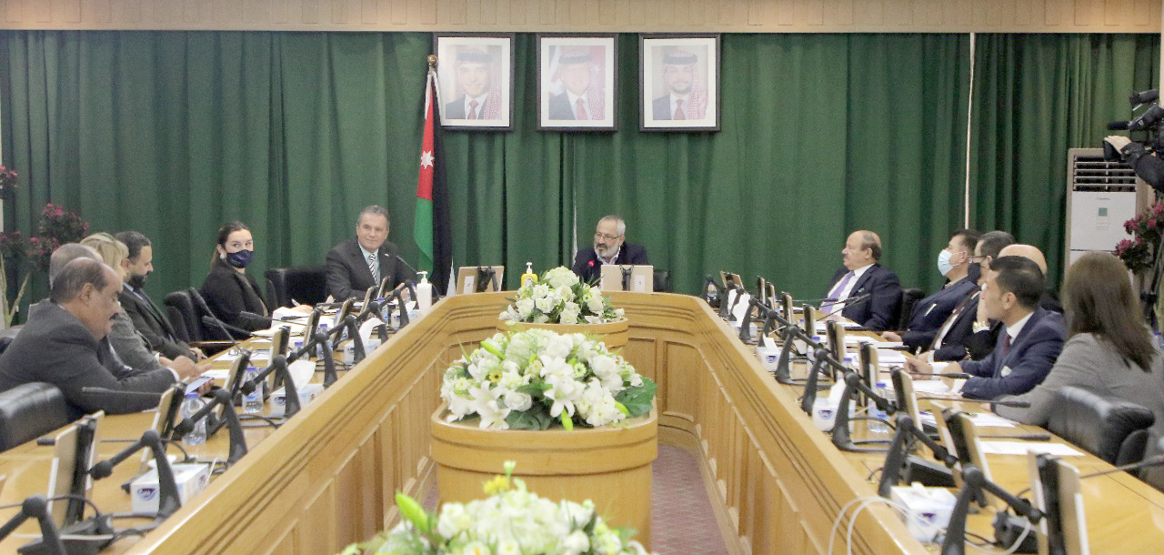 الصداقة الأردنية الايرلندية في الأعيان تبحث تعزيز العلاقات