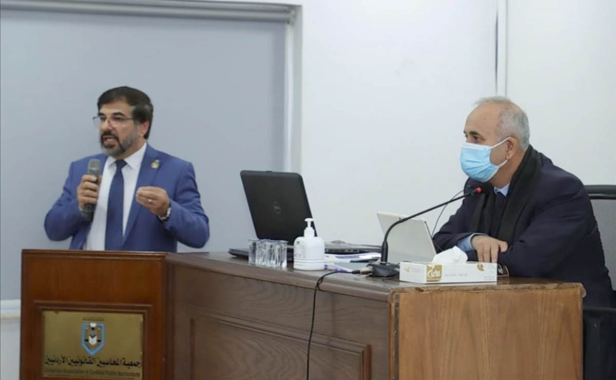 مدير الضريبة والدخل يؤكد أهمية تعزيز الشفافية لتحقيق العدالة بين المكلفين