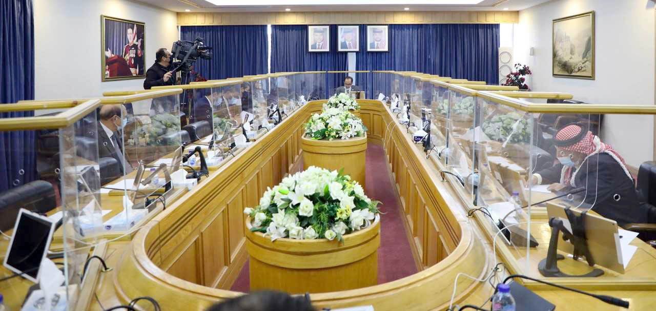 مالية الأعيان تناقش سياسات صندوق استثمار أموال الضمان