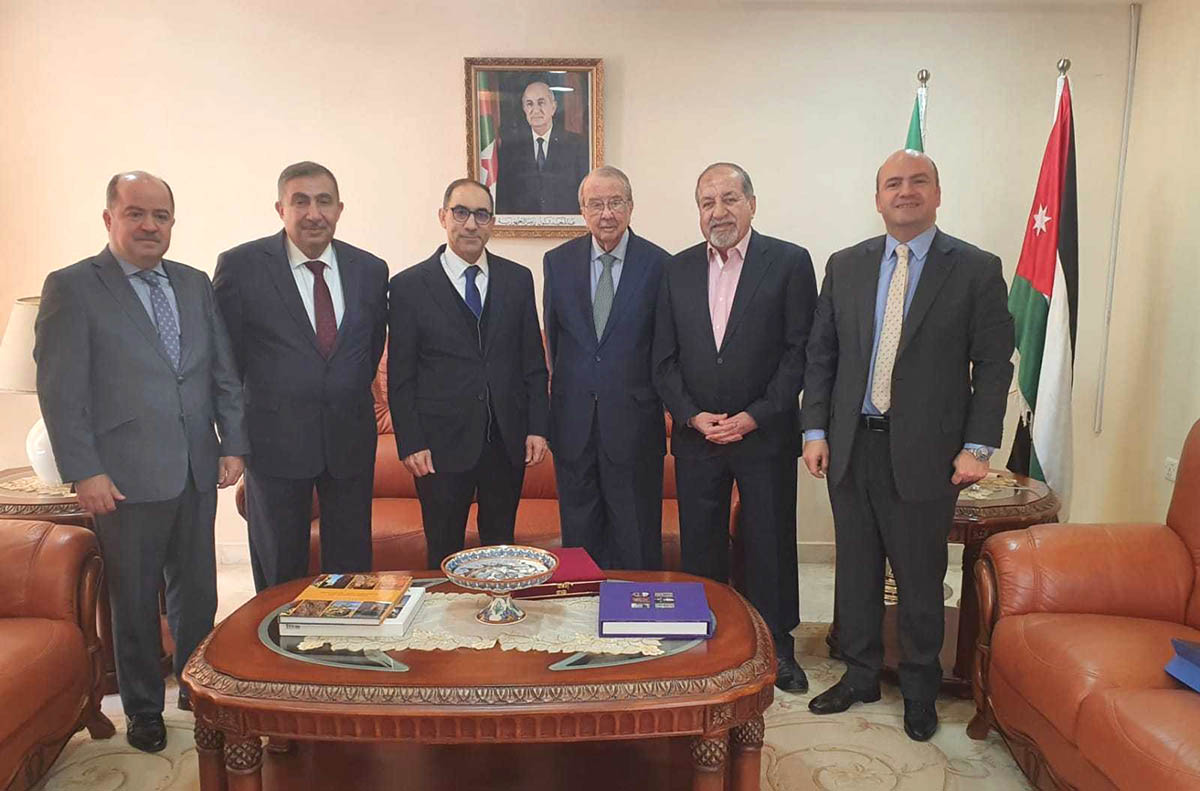 رجال الأعمال تبحث تعزيز العلاقات الاقتصادية الأردنية الجزائرية