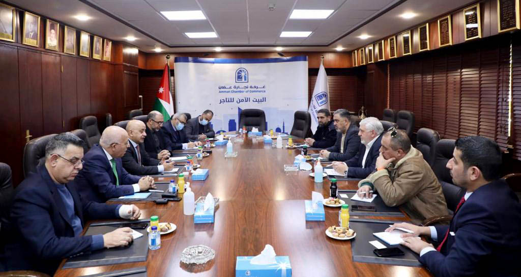 تجارة عمان تدعو لإنقاذ القطاع السياحي