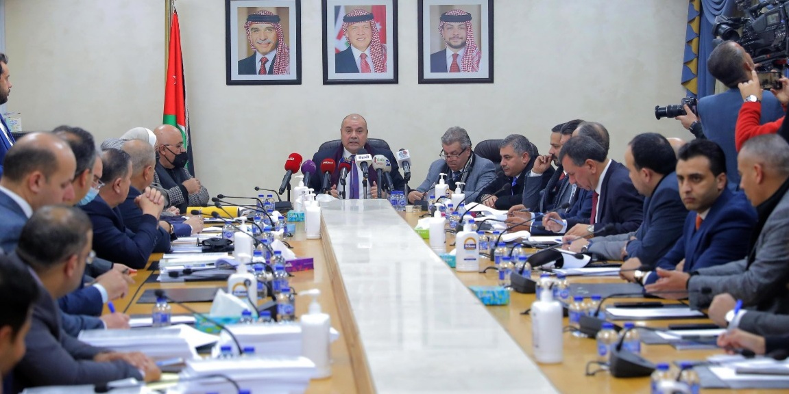 القانونية النيابية تشرع بمناقشة قانوني الانتخاب والأحزاب