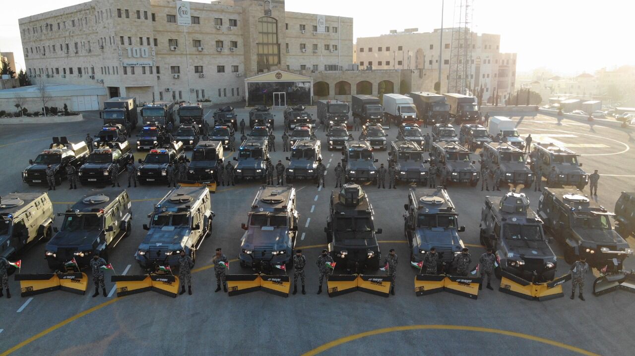 الحواتمة يوعز بتجهيز المحطات الأمنية المتكاملة كمراكز إيواء