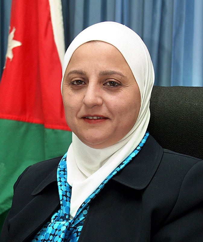 البرلمان العربي يكرم العين إحسان بركات