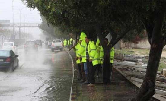 وزارة الأشغال تتعامل مع 36 بلاغا منذ بدء تأثر المملكة بالمنخفض الجوي