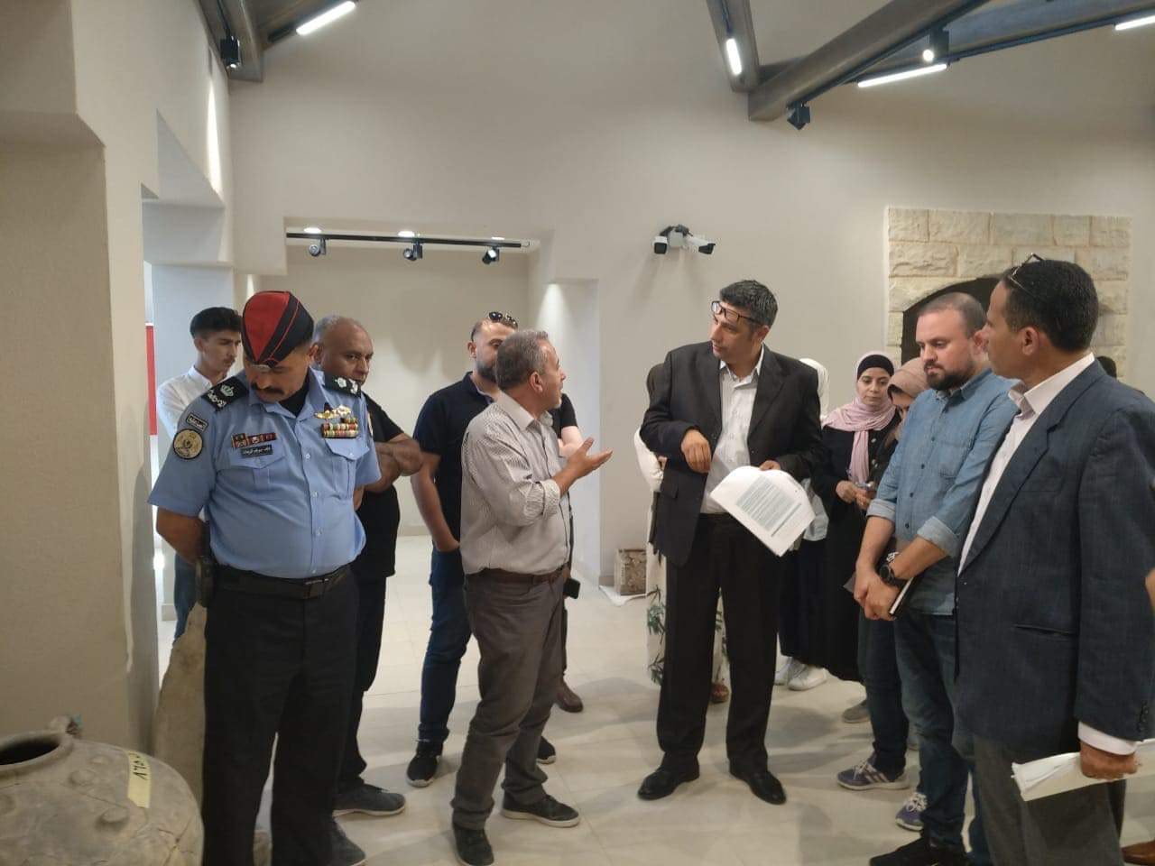 مدير دائرة الآثار يتفقد عدداً من المواقع الأثرية في مادبا والطفيلة