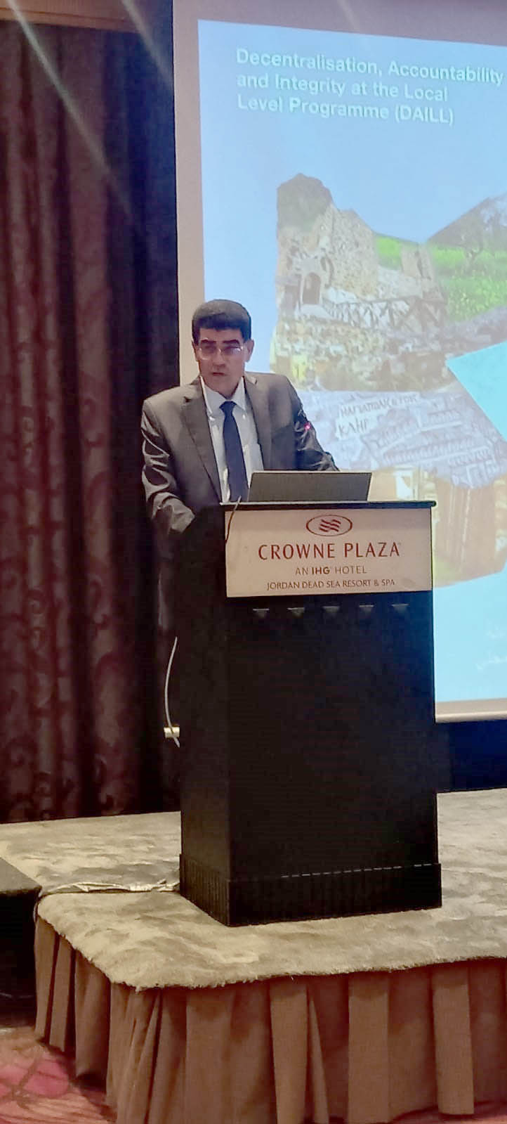 الإدارة المحلية تنظم ورشات تعريفية لمجالس المحافظات