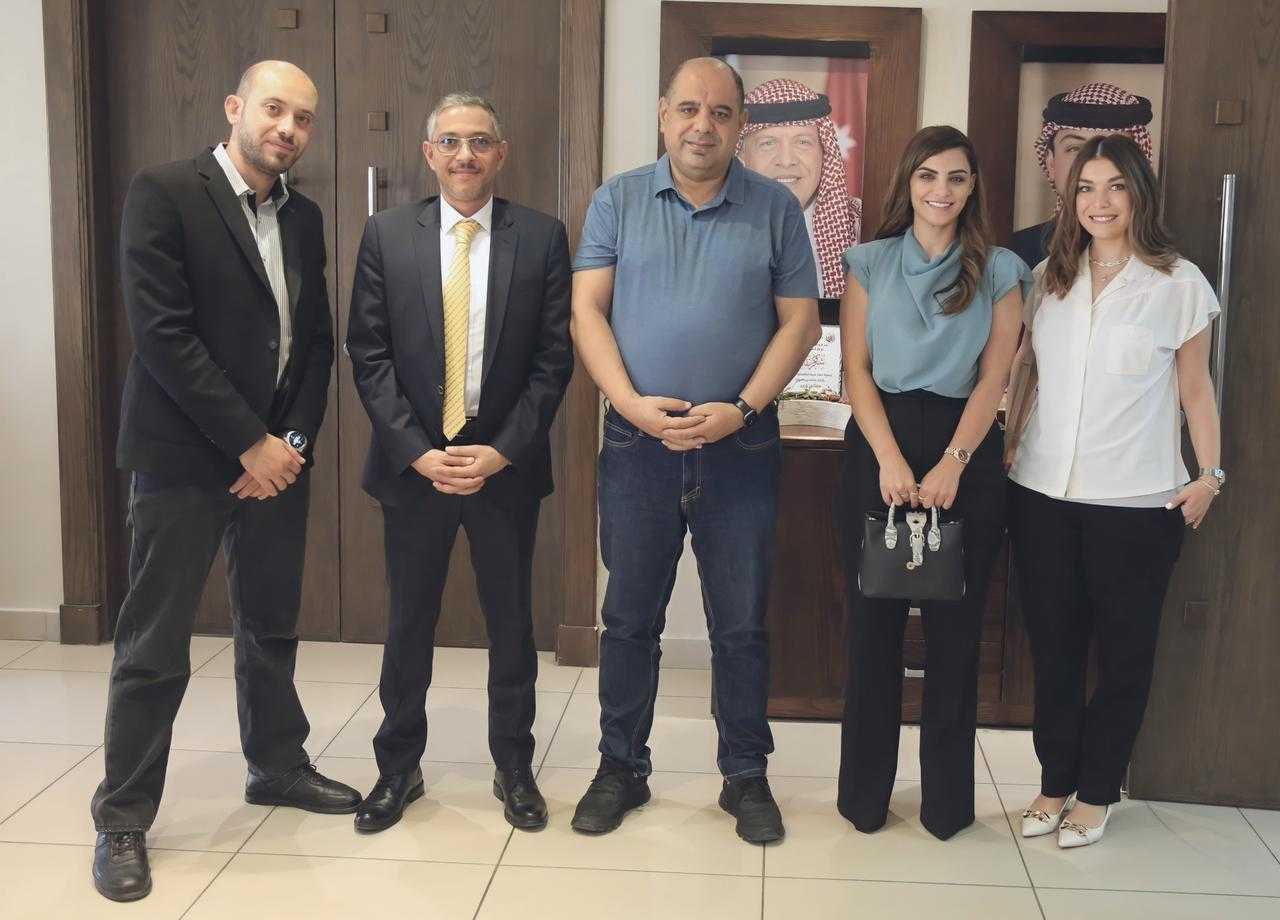 الهناندة يؤكد أهمية التحوّل الرقمي في المملكة