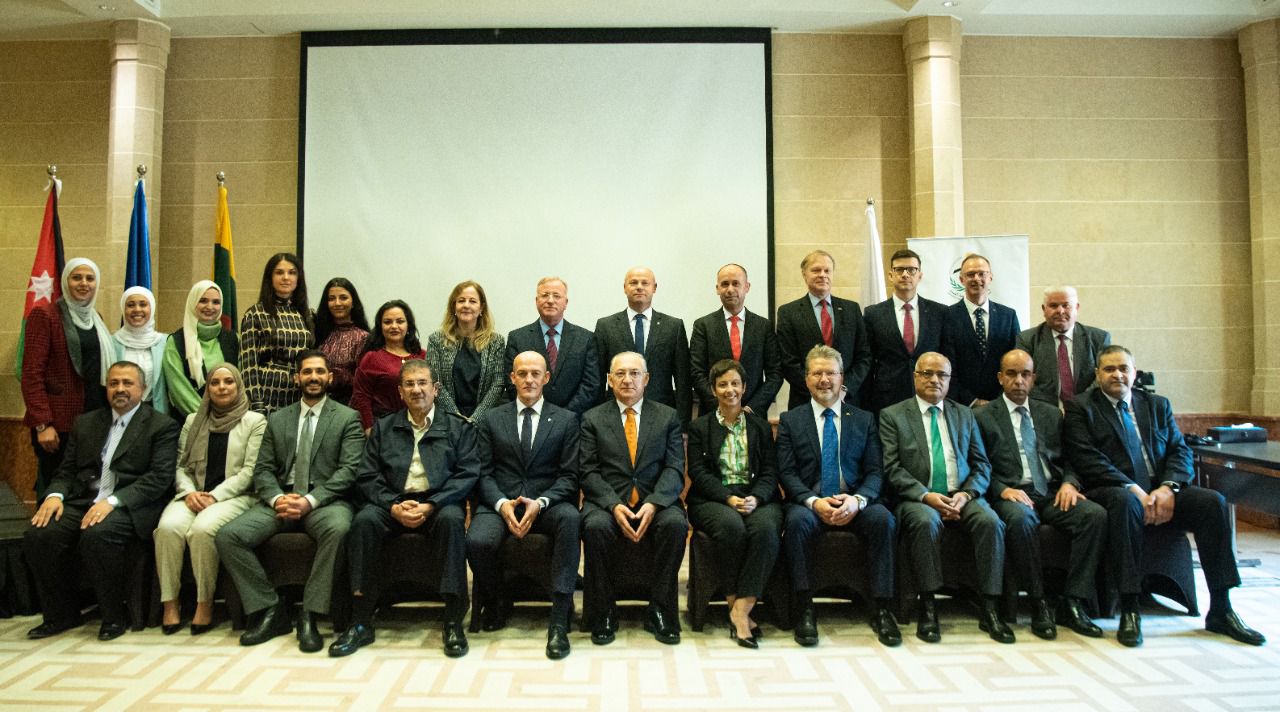 حجازي : هيئة النزاهة تعمل مع الشركاء كافة للوقاية من الفساد ومكافحته