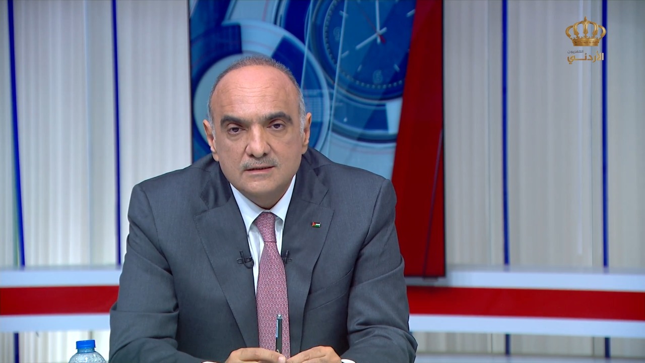 رئيس الوزراء يجري مقابلة مع برنامج ستون دقيقة