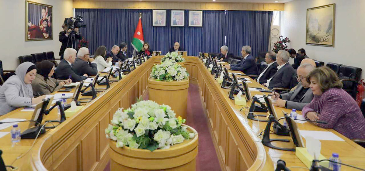 مالية الأعيان تبحث واقع الأسواق المالية الأردنية