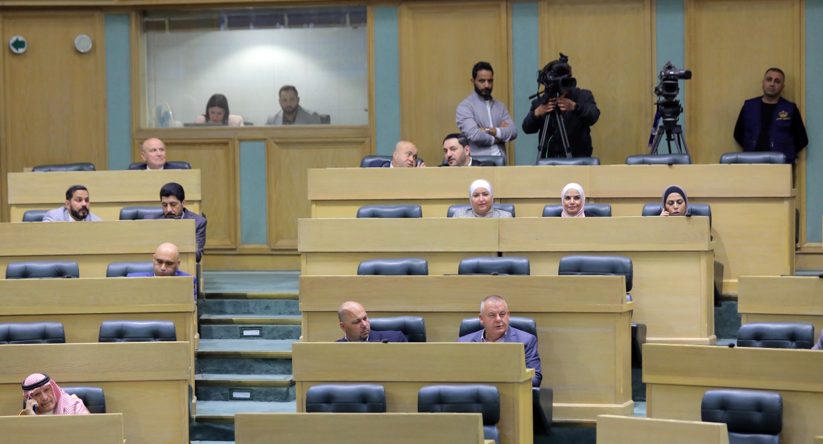 النواب يناقش بجلسة رقابية إجابات الحكومة عن الأسئلة النيابية