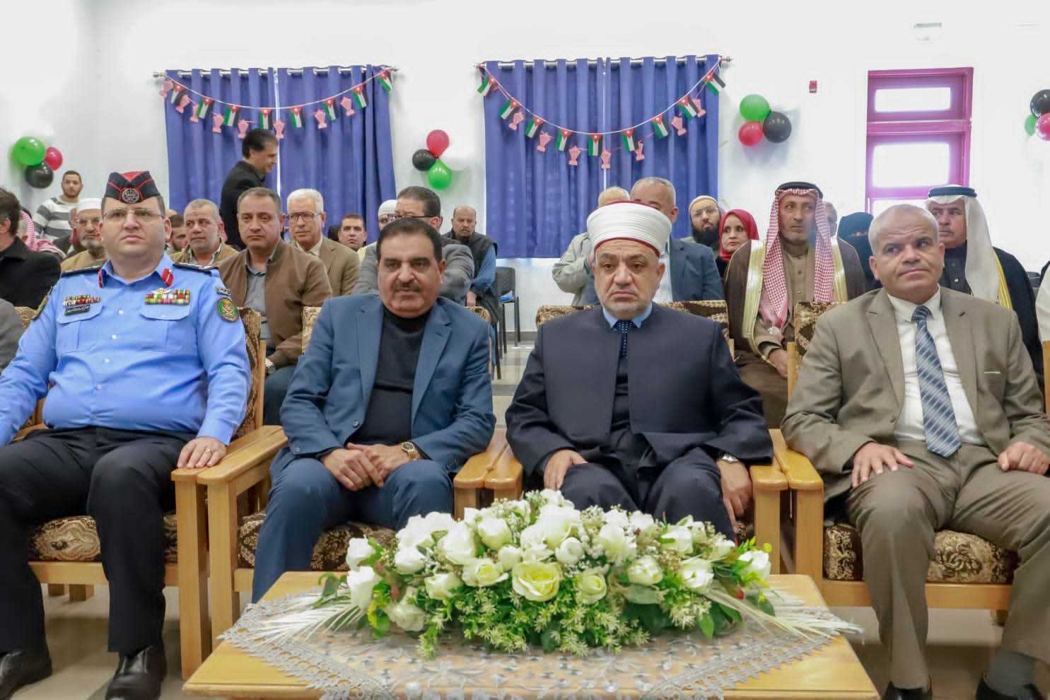 الخلايلة يفتتح&nbsp; ملتقى خيريا ويوما طبيا مجانيا بالرصيفة