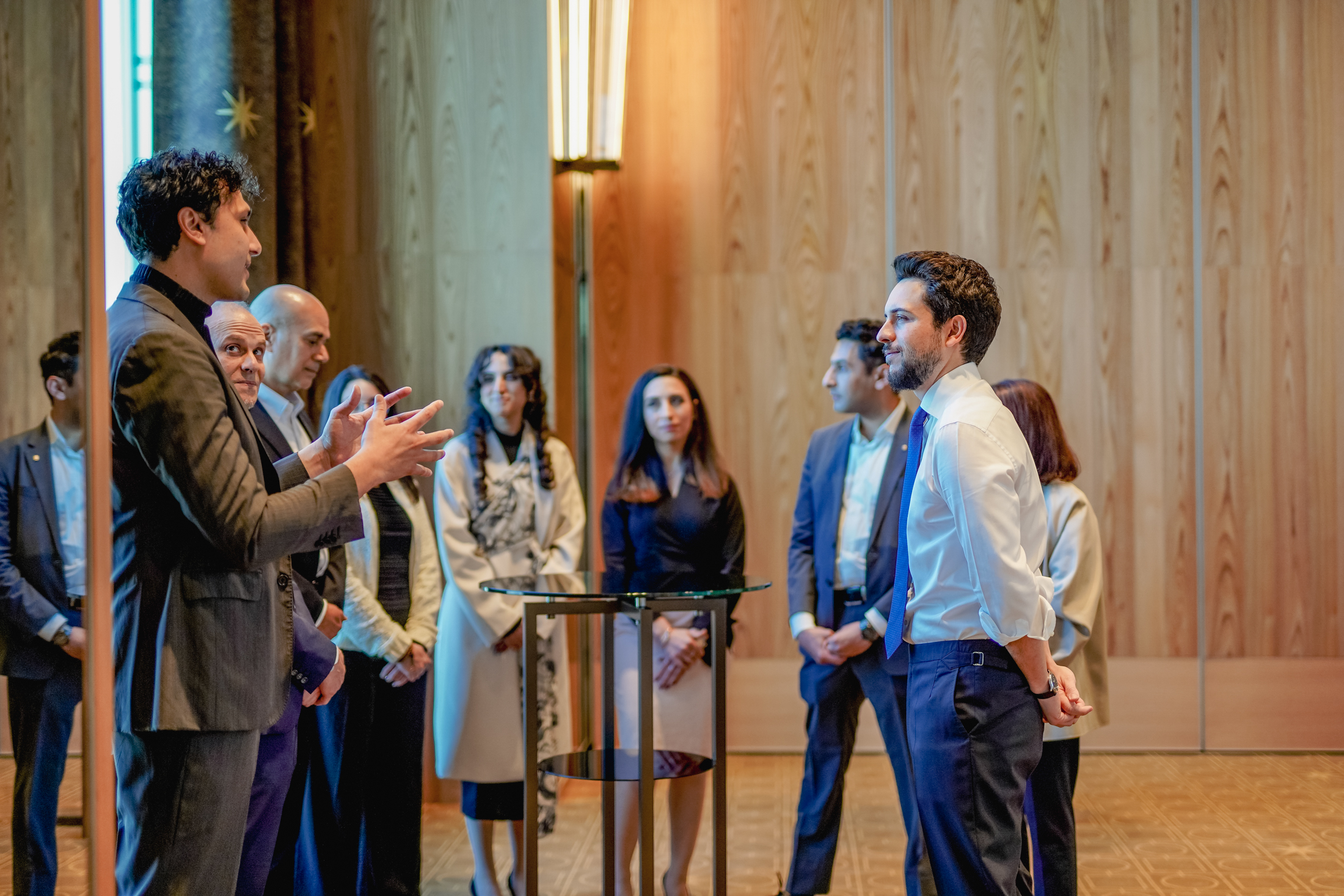 سمو ولي العهد يلتقي في طوكيو قادة أعمال ورياديين أردنيين