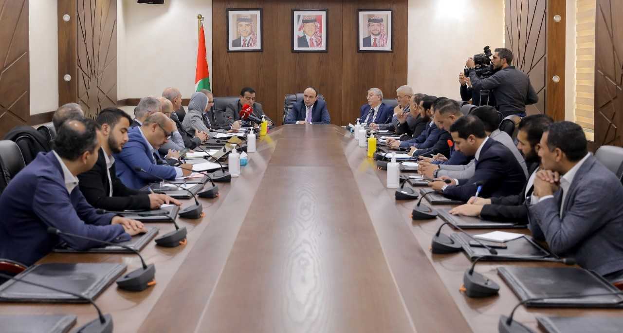 “إدارية النواب” تستعرض الهيكل التنظيمي لمُستشفيات وزارة الصحة