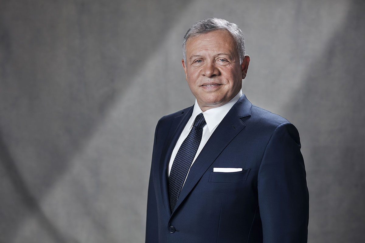 الملك: أهمية أن يشعر المواطنون بنتائج ملموسة بتحديث القطاع العام