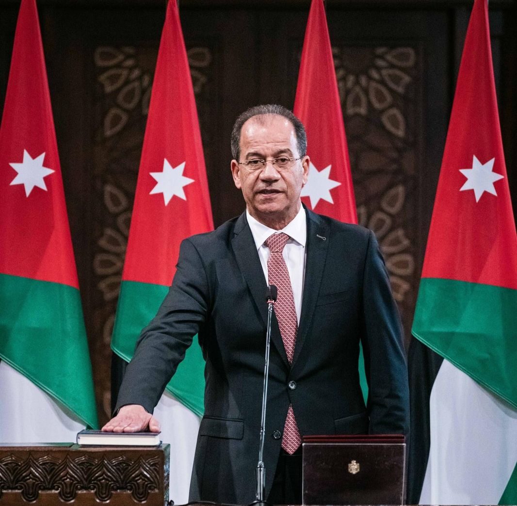 الشبول يقرر إجراء تشكيلات إدارية في وزارة الاتصال الحكومي