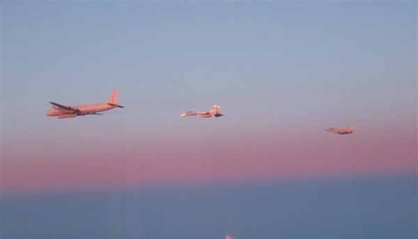 طائرات بريطانية وسويدية تعترض طائرتين عسكريتين روسيتين
