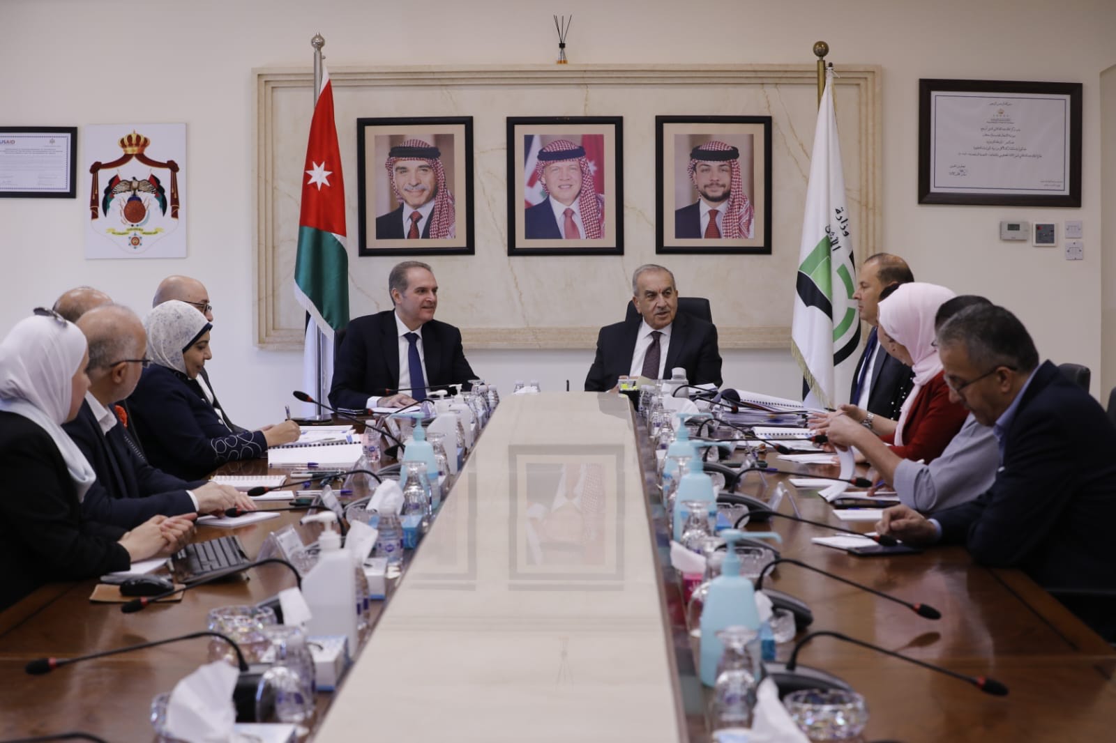 وزيرا الأشغال والصحة يبحثان اجراءات مشروع مستشفى مادبا