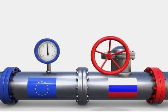 المفوضية الأوروبية: التخلي عن الغاز الروسي بالكامل أمر شبه مستحيل