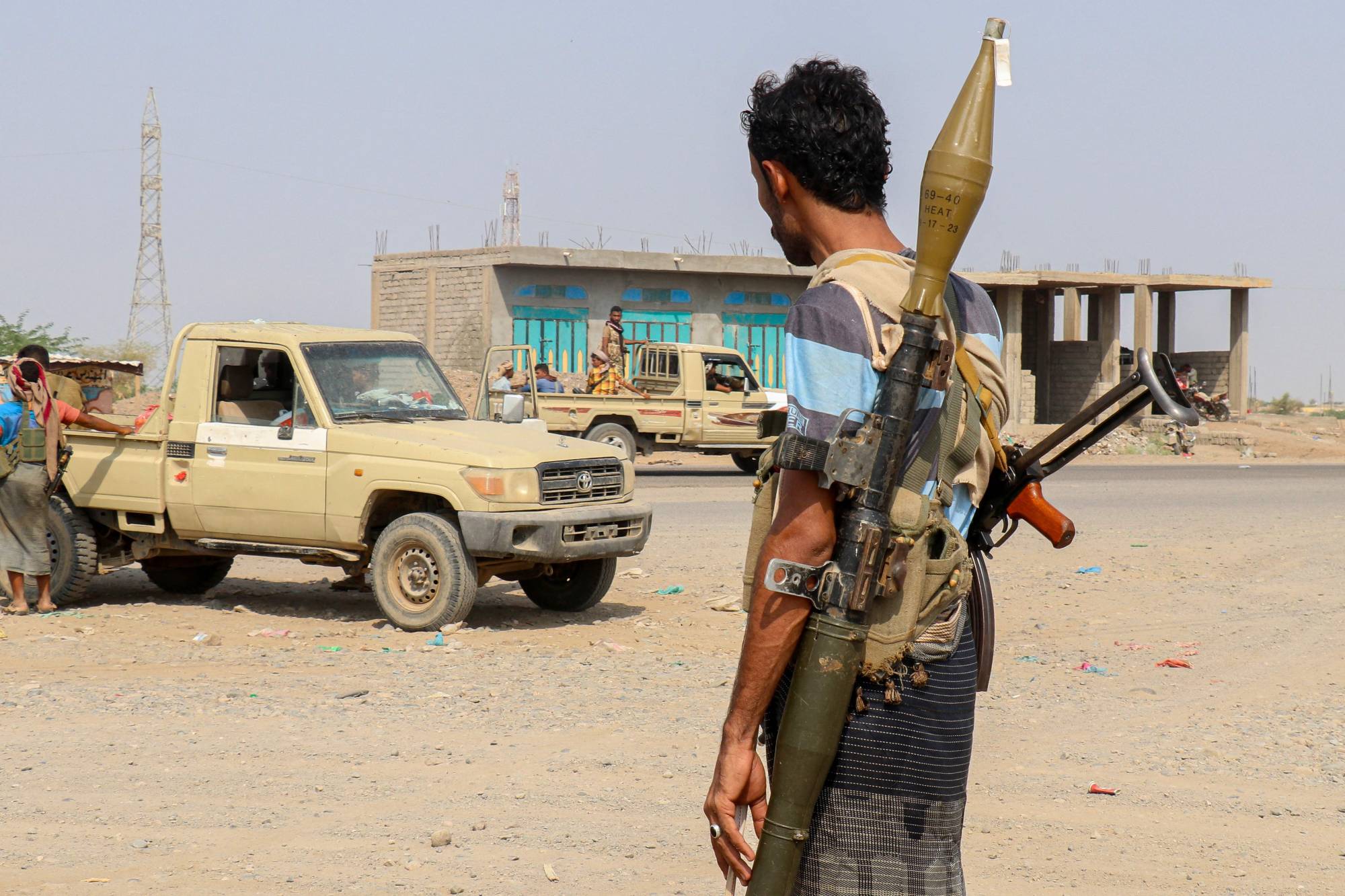 اليمن.. مسلحون من حركة الشباب الصومالية بين قتلى الحوثيين