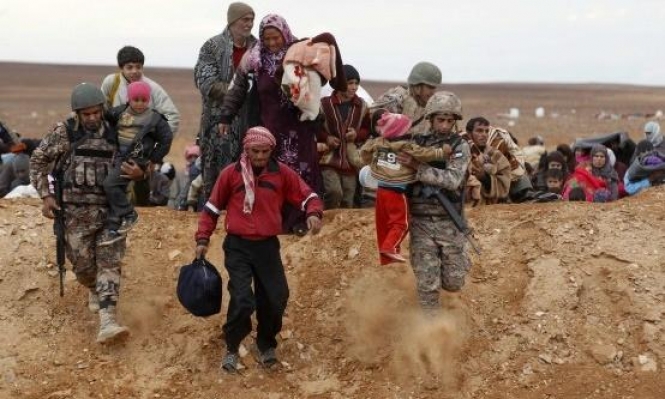 قتلى وجرحى بتفجير بمخيم الركبان على الحدود الاردنية